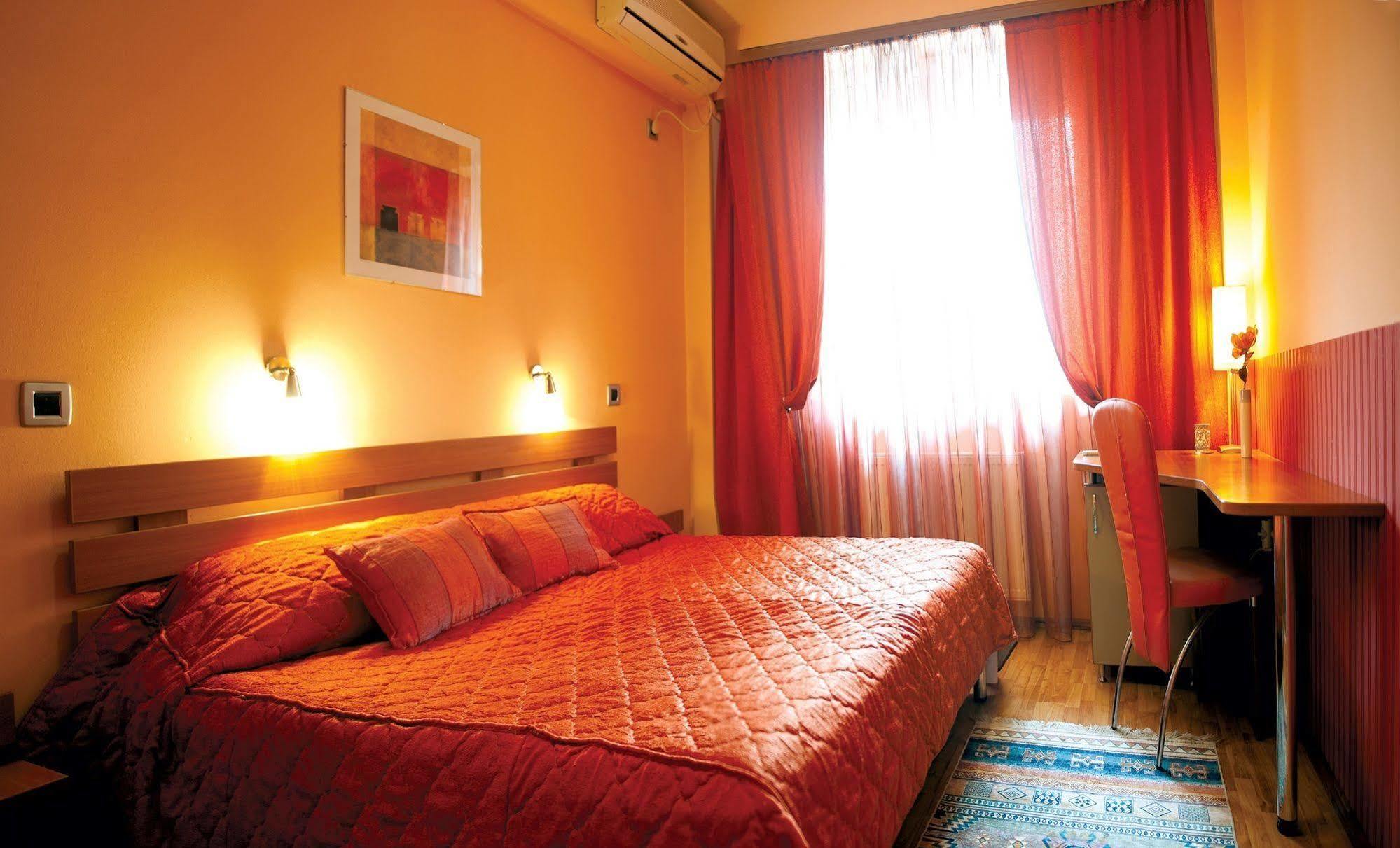 Leonardo Hotel Skopje Eksteriør bilde