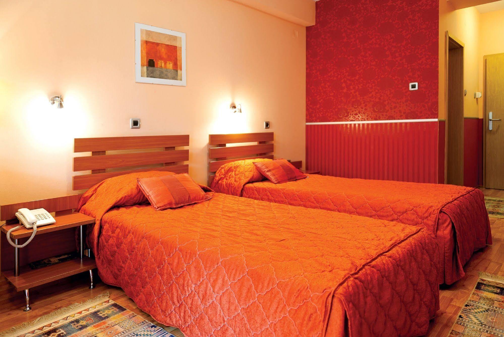 Leonardo Hotel Skopje Eksteriør bilde