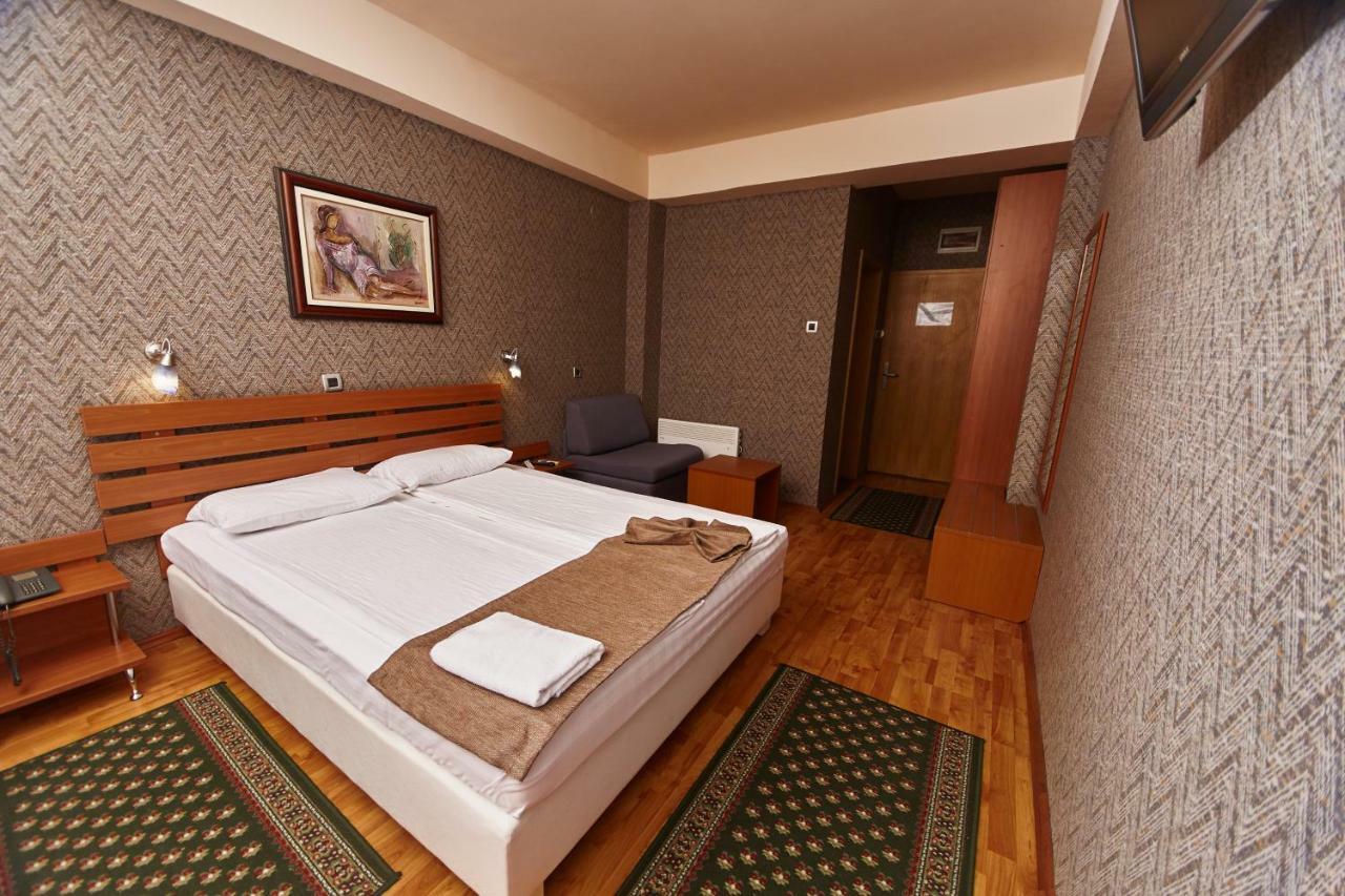 Leonardo Hotel Skopje Eksteriør bilde