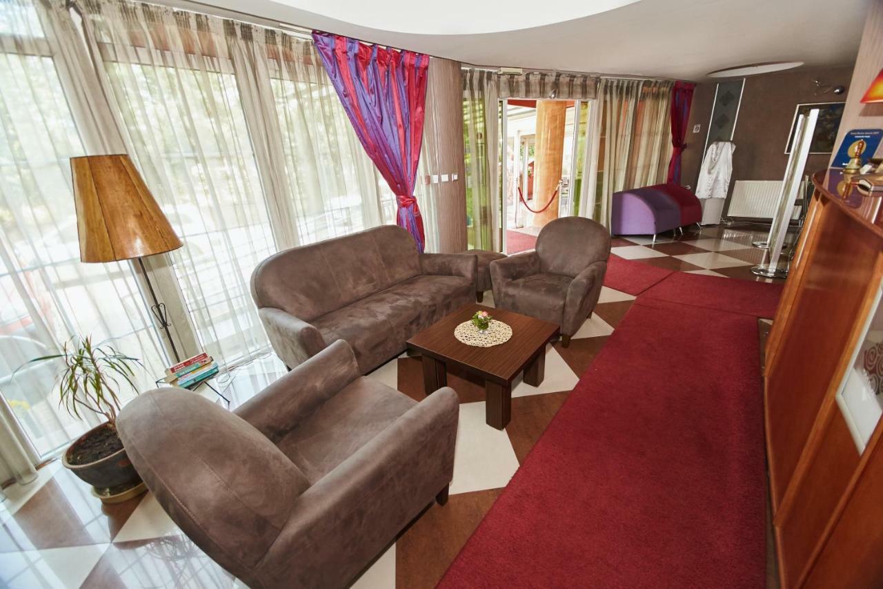 Leonardo Hotel Skopje Eksteriør bilde