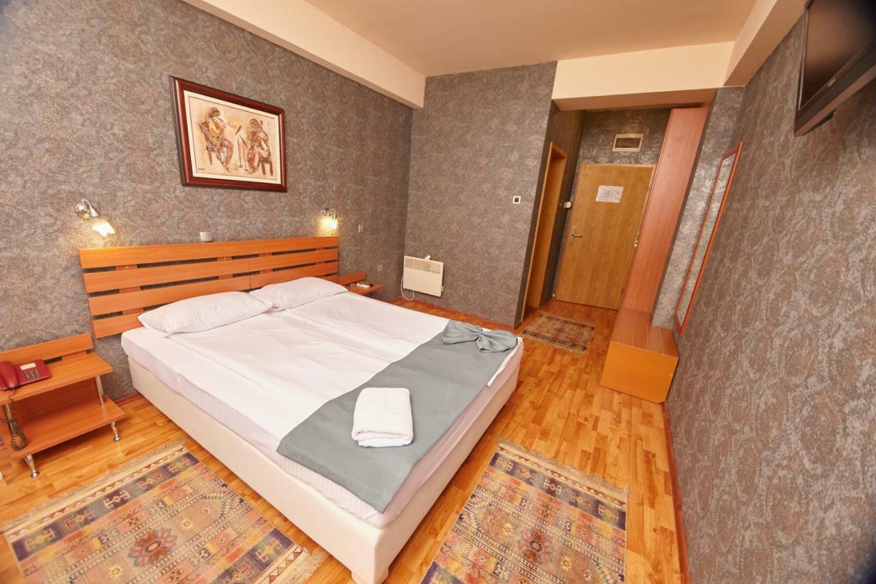 Leonardo Hotel Skopje Eksteriør bilde